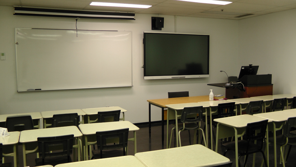 Salle et TNI