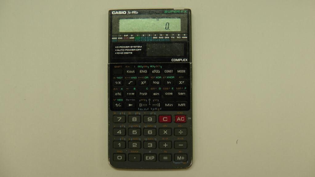 Calculatrice Casio (vieux modèle)